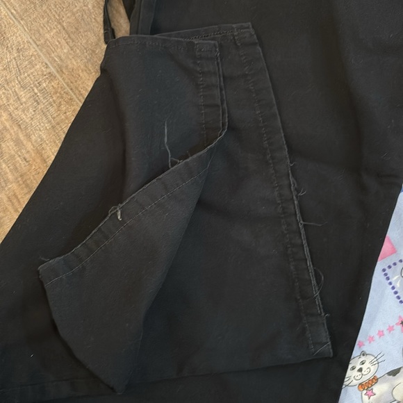 Scrub‎ Set - Picture 3 of 3